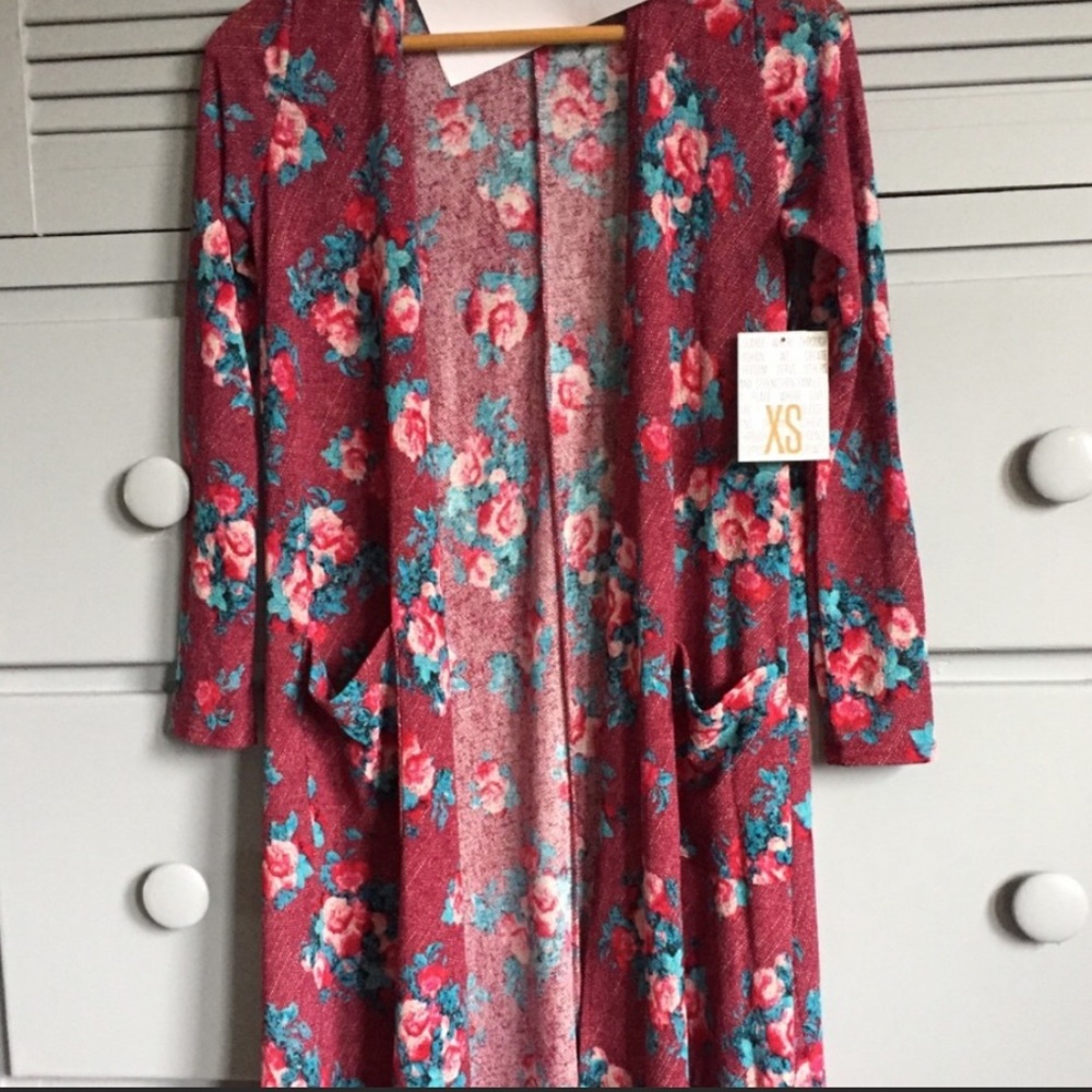 🌷LulaRoe MAJOR UNICORN🦄 XS Floral Sarah NWT!✨